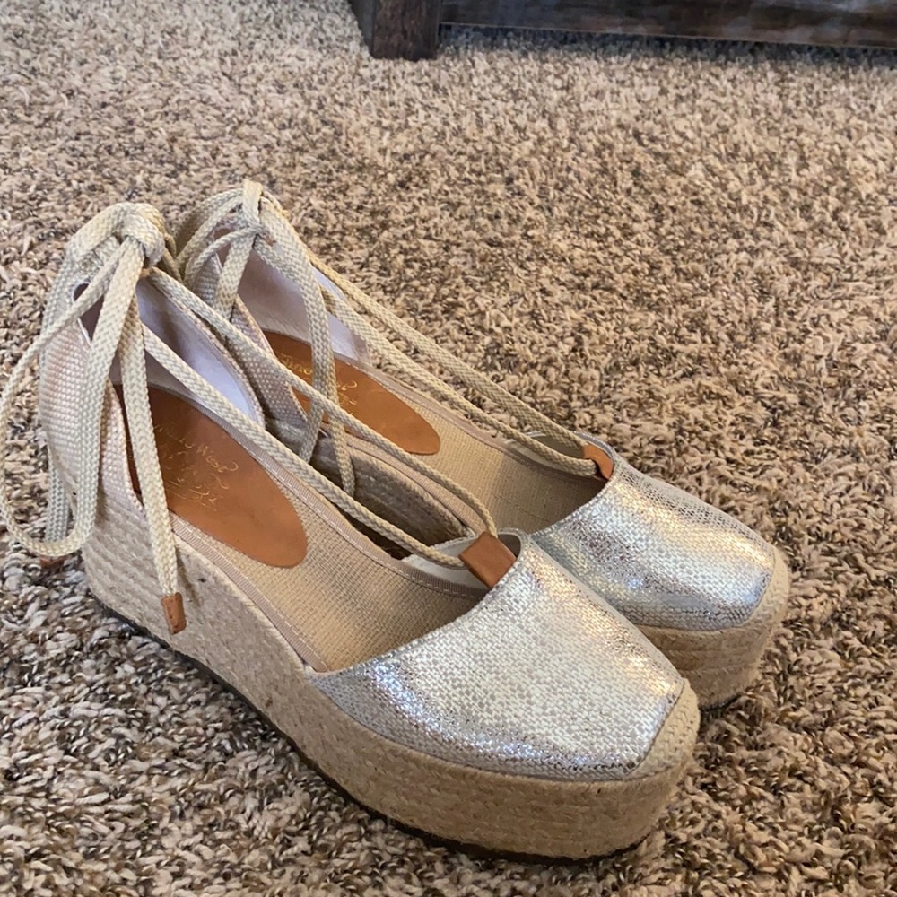 Nine West Canvas Espadrille Wedges Tie Silver/Tan